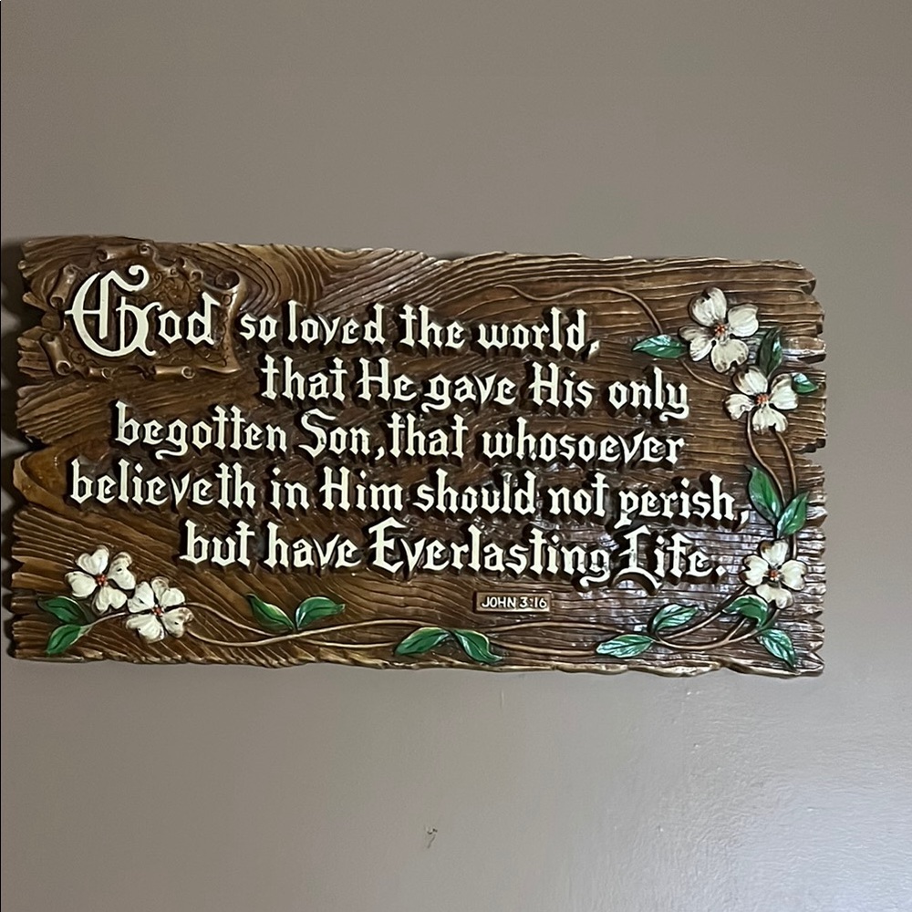 😄Vintage wall plaque John 3:16 resin
